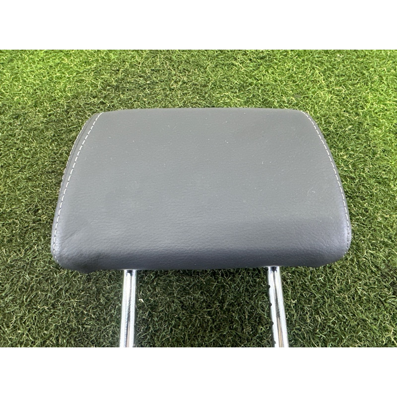 Подголовник (салон) BMW X3 F25 2013 3.0 N55B30 52207256536