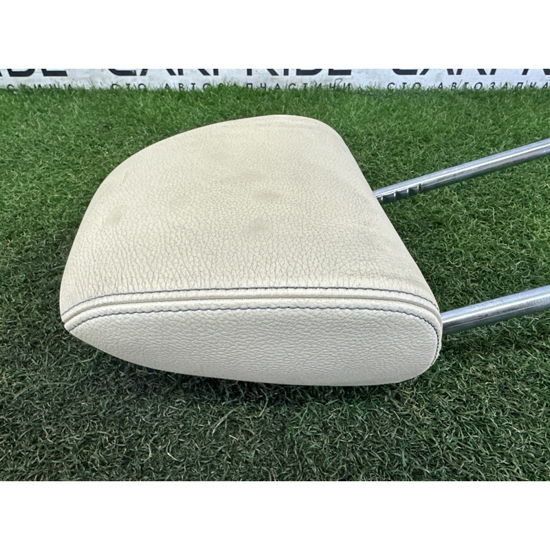 Подголовник (салон) BMW X1 F48 2016 2.0 B46B20 52107441277