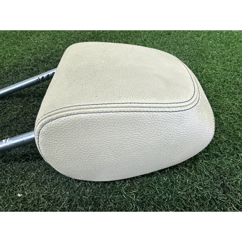 Подголовник (салон) BMW X1 F48 2016 2.0 B46B20 52107441277