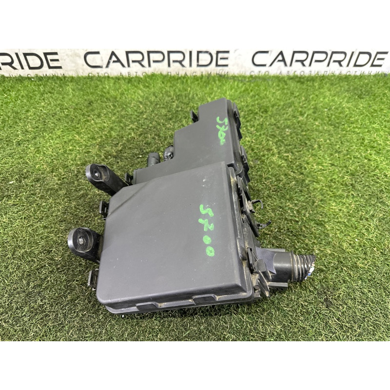 Блок предохранителей (электрика) Nissan Rogue T32 2016 2.5 QR25DE 284B84BA0C