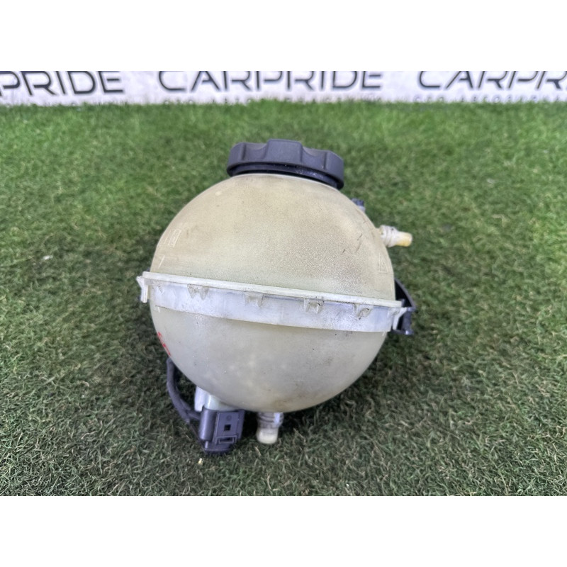 Бачок расширительный (система охлаждения) BMW 3-series F30 2015 2.0 17137642158