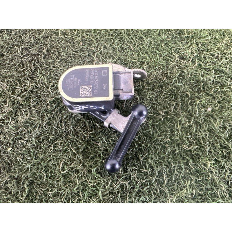 Датчик положения кузова (электрика / датчики) BMW 7-series F01 2011 3.0 N54 37146870000