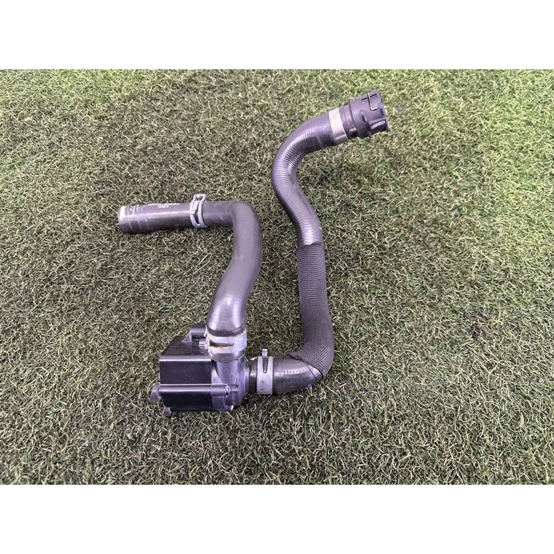 Помпа электрическая (электрика) AUDI A4 B9 2017 2.0 TFSI 06H121601N