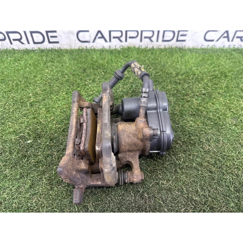 Суппорт тормозной (тормозная система) AUDI A4 B8 2013 2.0 TFSI 8K0615403E