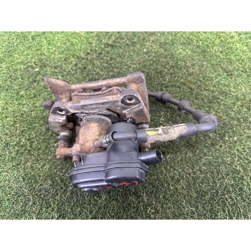 Суппорт тормозной (тормозная система) AUDI A4 B8 2013 2.0 TFSI 8K0615403E