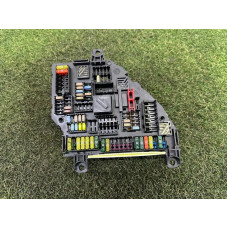 Блок предохранителей