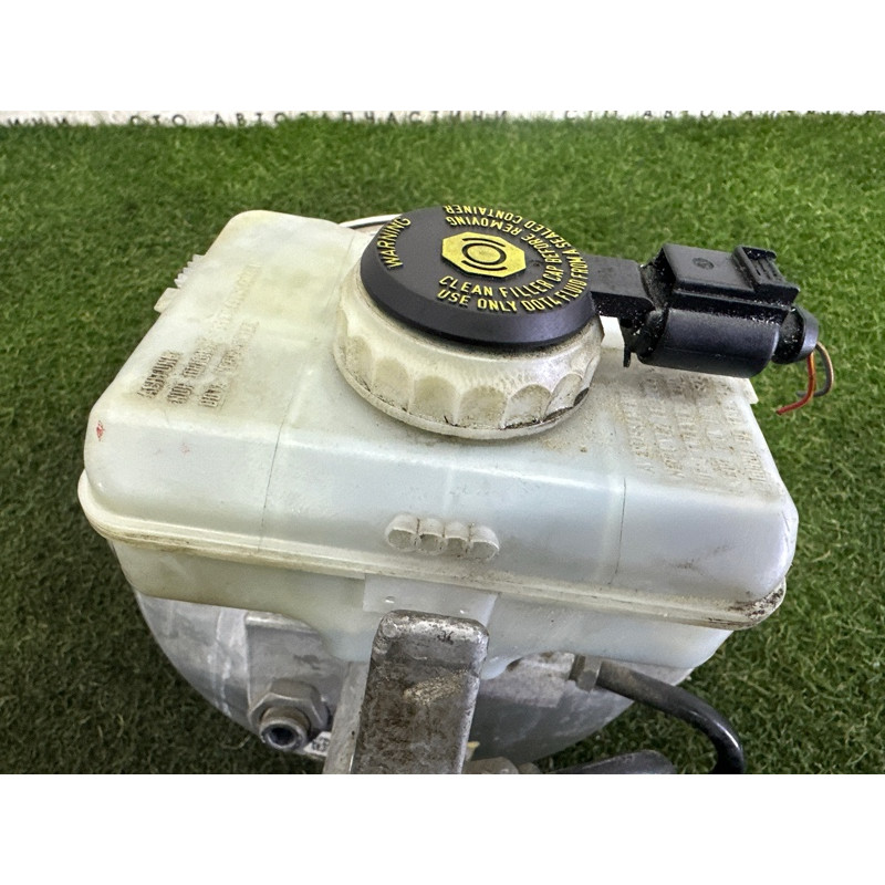 Вакуумный усилитель тормозов в сборе (тормозная система) AUDI A8 D4 2011 4.2 CDRA 8T0612107