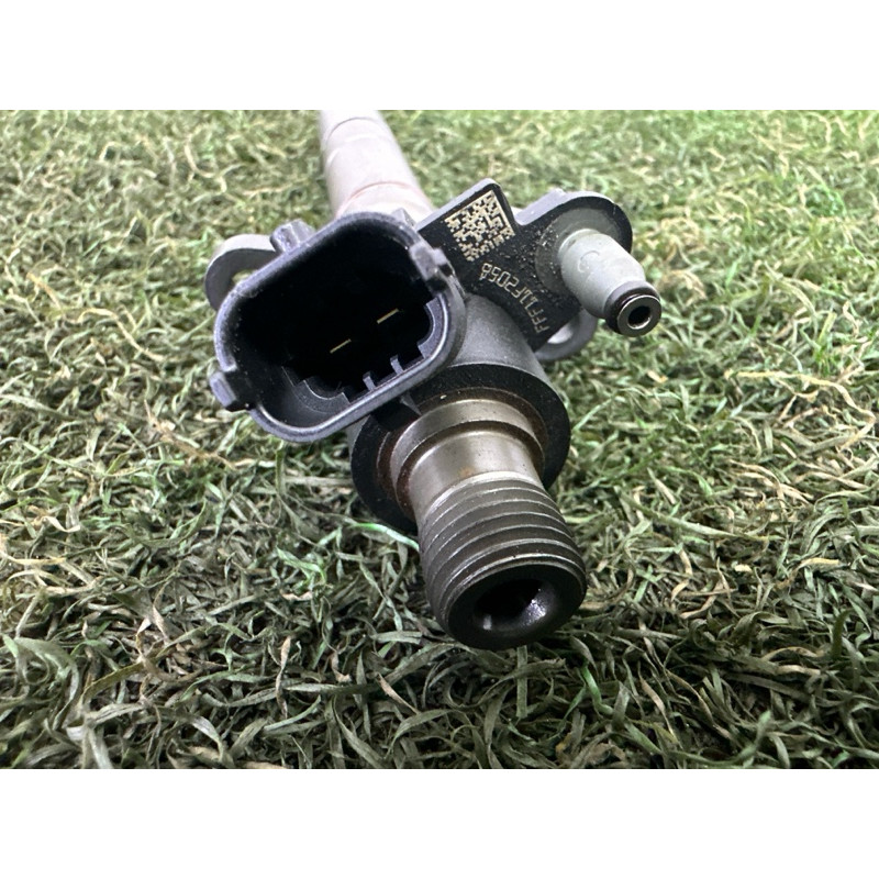 Форсунка топливная (топливная система) LAND ROVER RANGE ROVER Sport L494 2016 3.0 Diesel LR078606