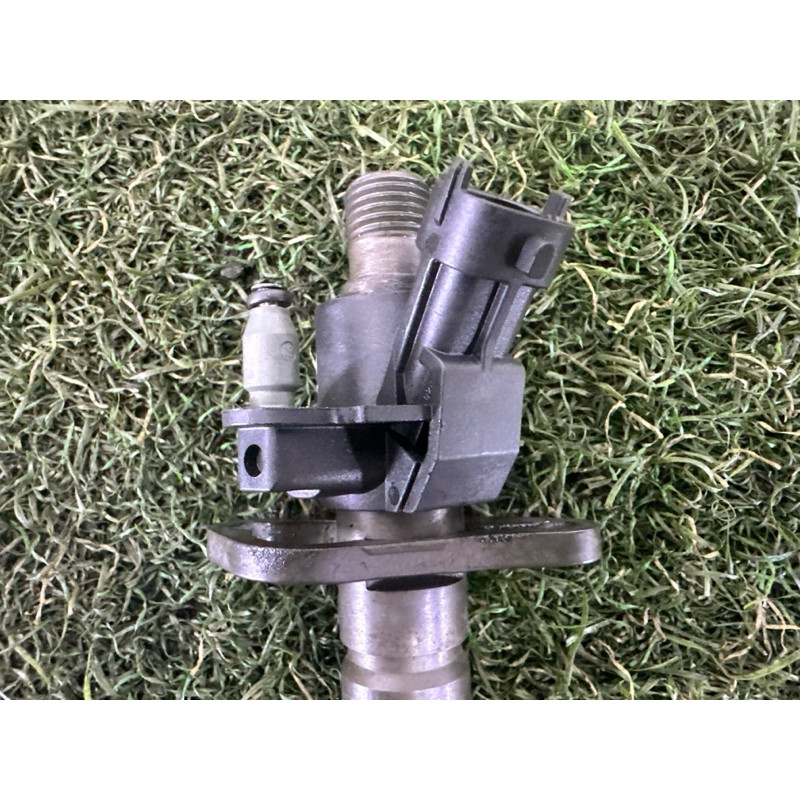 Форсунка топливная (топливная система) LAND ROVER RANGE ROVER Sport L494 2016 3.0 Diesel LR078606