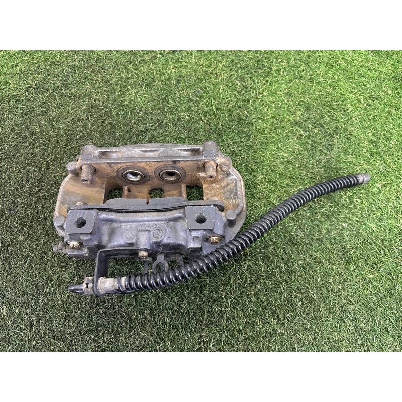 Суппорт тормозной (тормозная система) Volkswagen Touareg NF 2012 3.0 Hybrid CGFA 7P6615424C