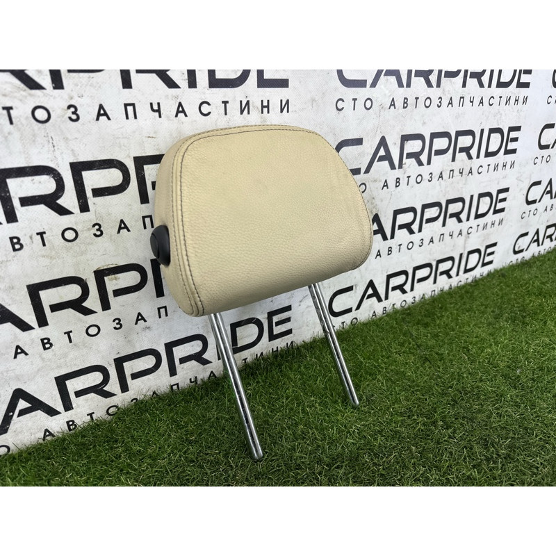 Подголовник (салон) BMW X1 F48 2016 2.0 B46B20 52207384825