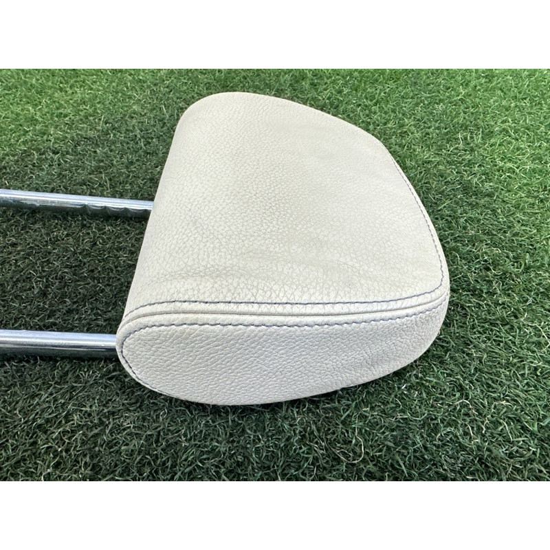 Подголовник (салон) BMW X1 F48 2016 2.0 B46B20 52207384825