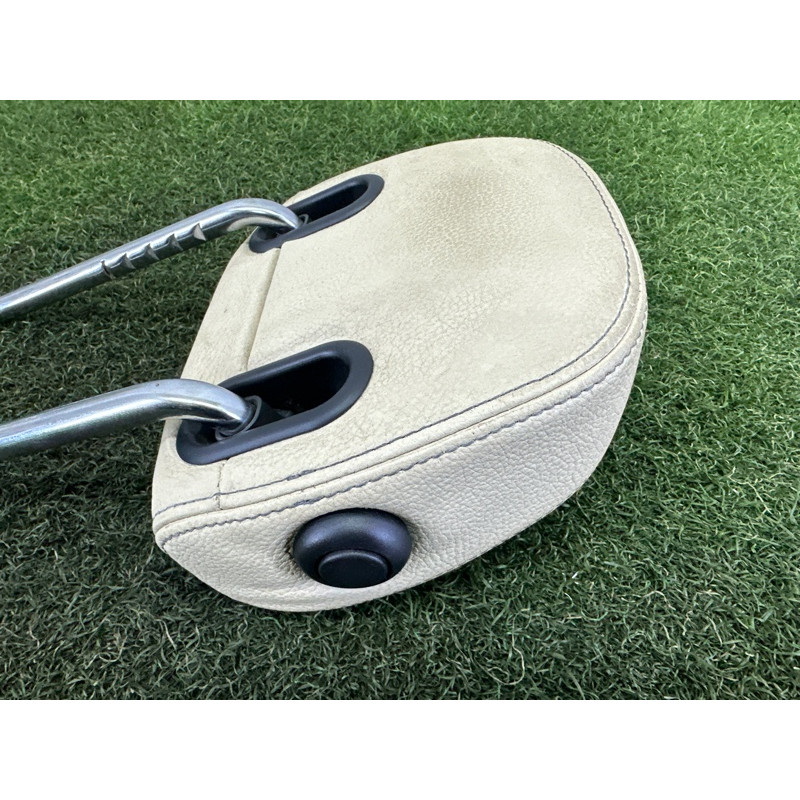 Подголовник (салон) BMW X1 F48 2016 2.0 B46B20 52207384825