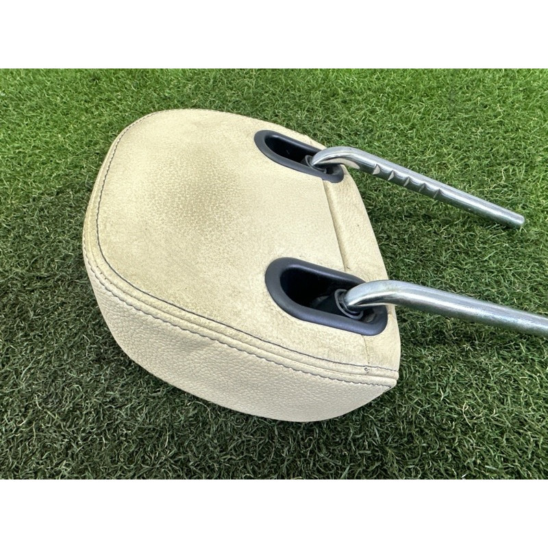 Подголовник (салон) BMW X1 F48 2016 2.0 B46B20 52207384825