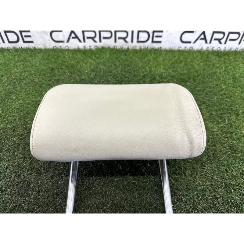 Подголовник (салон) Volkswagen Touareg NF 2015 3.6 CGRA 7P6885901FWYG