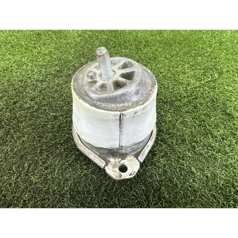 Подушка двигуна (двигун та елементи) Volkswagen Touareg NF 2013 3.6 7P6199131