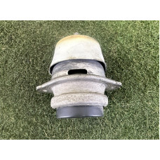 Подушка двигателя