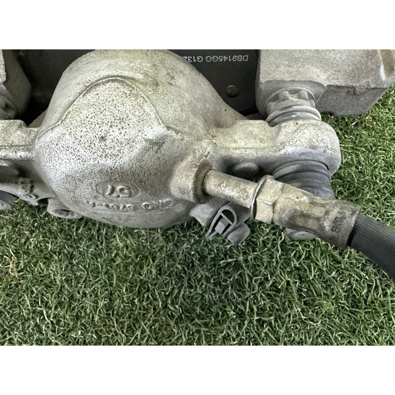 Суппорт тормозной (тормозная система) AUDI A4 B8 2014 2.0 TFSI 8K0615124H