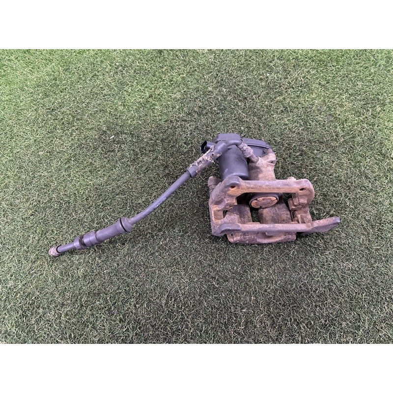 Суппорт тормозной (тормозная система) AUDI Q5 8R 2010 3.2 CALB 8K0615403B