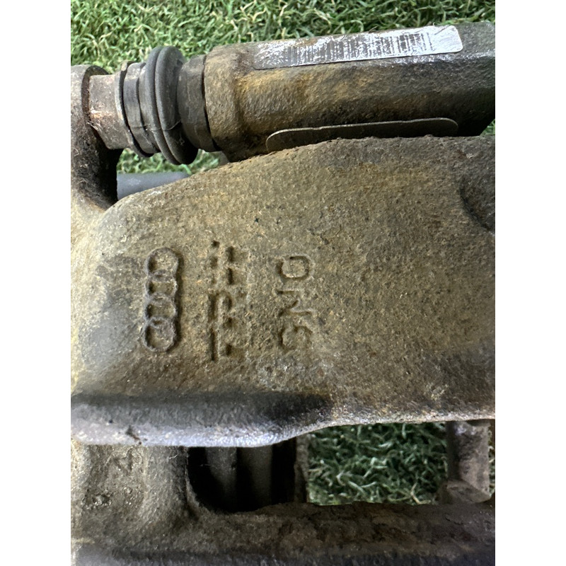 Суппорт тормозной (тормозная система) AUDI Q5 8R 2010 3.2 CALB 8K0615403B