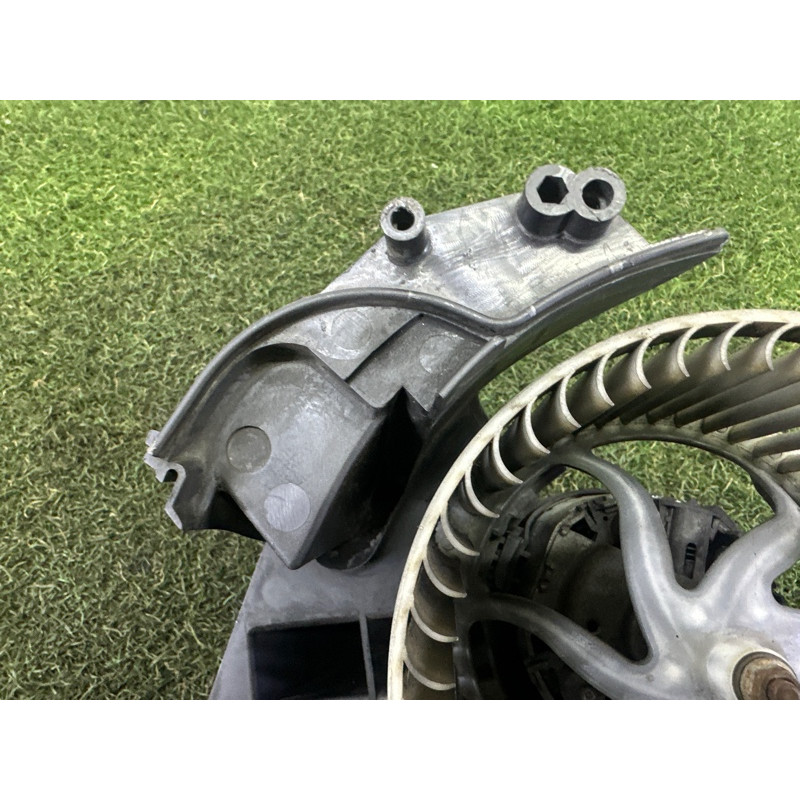 Мотор печки (отопление и кондиционирование) BMW 7-series F01 2011 3.0 N54 64119248171