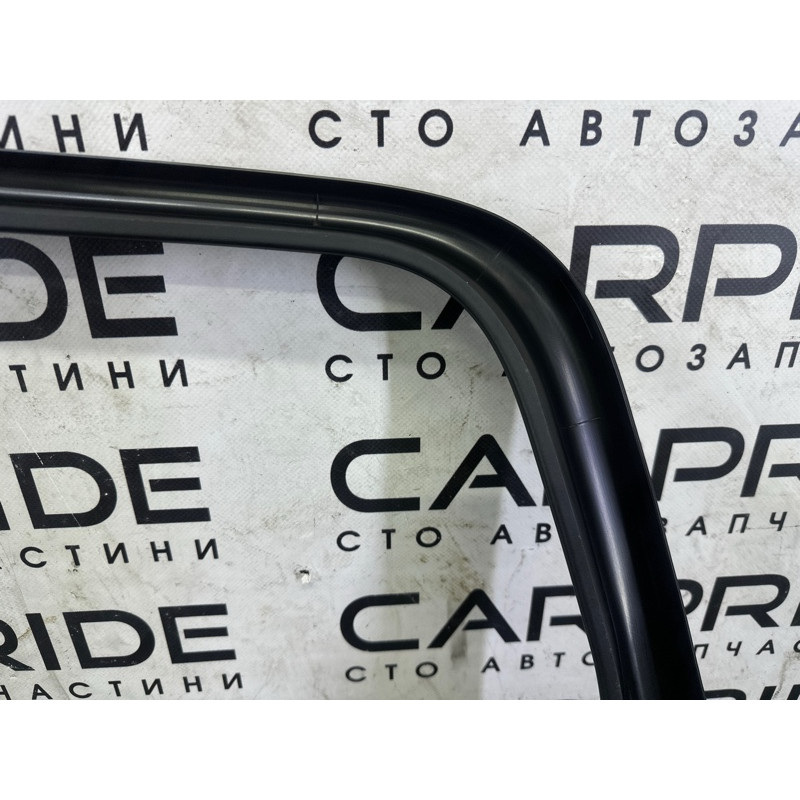 Внутрішня накладка двері (салон) Volkswagen Touareg NF 2015 3.6 CGRA 7P686768582V
