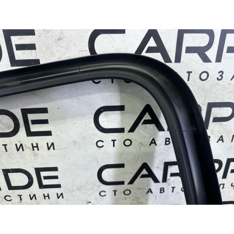 Накладка двери внутренняя (салон) Volkswagen Touareg NF 2012 3.0 Hybrid CGFA 7P686768682V