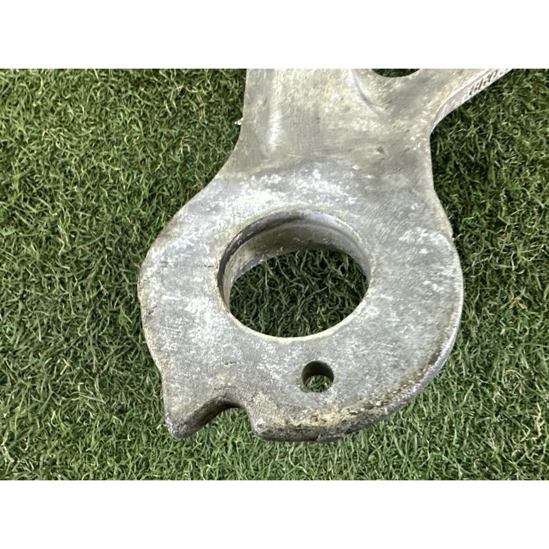 Цапфа подвески (подвеска) AUDI Q5 8R 2010 3.2 CALB 8R0505432C