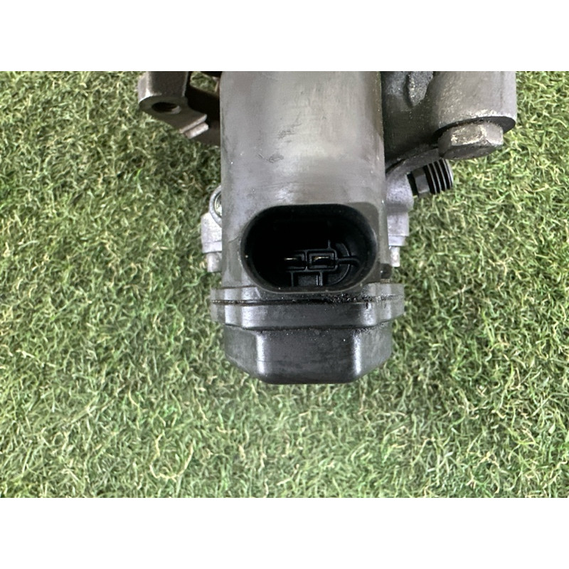 Суппорт тормозной (тормозная система) AUDI A4 B8 2010 2.0 CAEB 8K0615403B