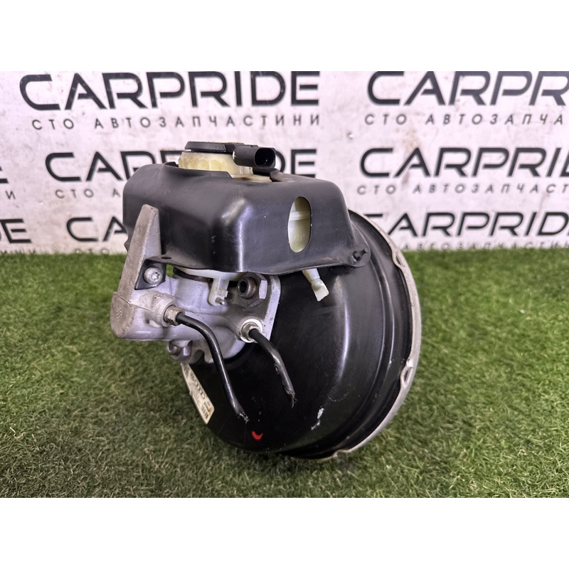 Вакуумный усилитель тормозов в сборе (тормозная система) AUDI A4 B8 2014 2.0 TFSI 8K0612107D