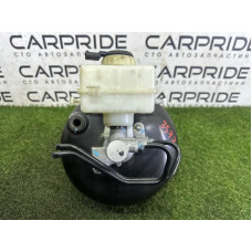 Вакуумный усилитель тормозов в сборе