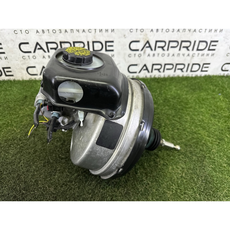 Вакуумный усилитель тормозов в сборе (тормозная система) AUDI A4 B9 2017 2.0 TFSI 8W0612107