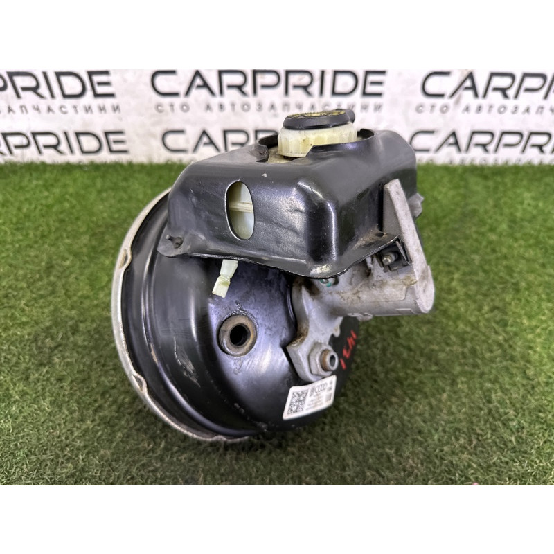 Вакуумный усилитель тормозов в сборе (тормозная система) AUDI A4 B8 2013 2.0 TFSI 8K0612107D