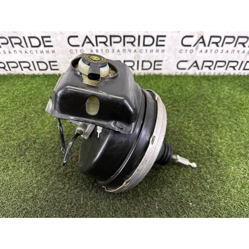 Вакуумный усилитель тормозов в сборе (тормозная система) AUDI A4 B8 2013 2.0 TFSI 8K0612107D