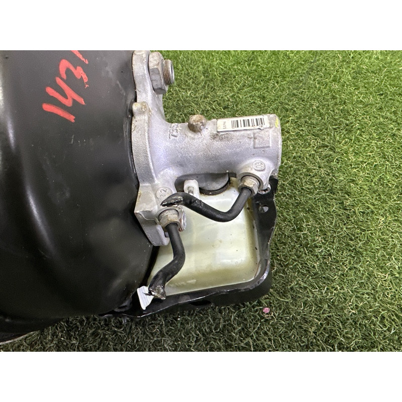 Вакуумный усилитель тормозов в сборе (тормозная система) AUDI A4 B8 2013 2.0 TFSI 8K0612107D