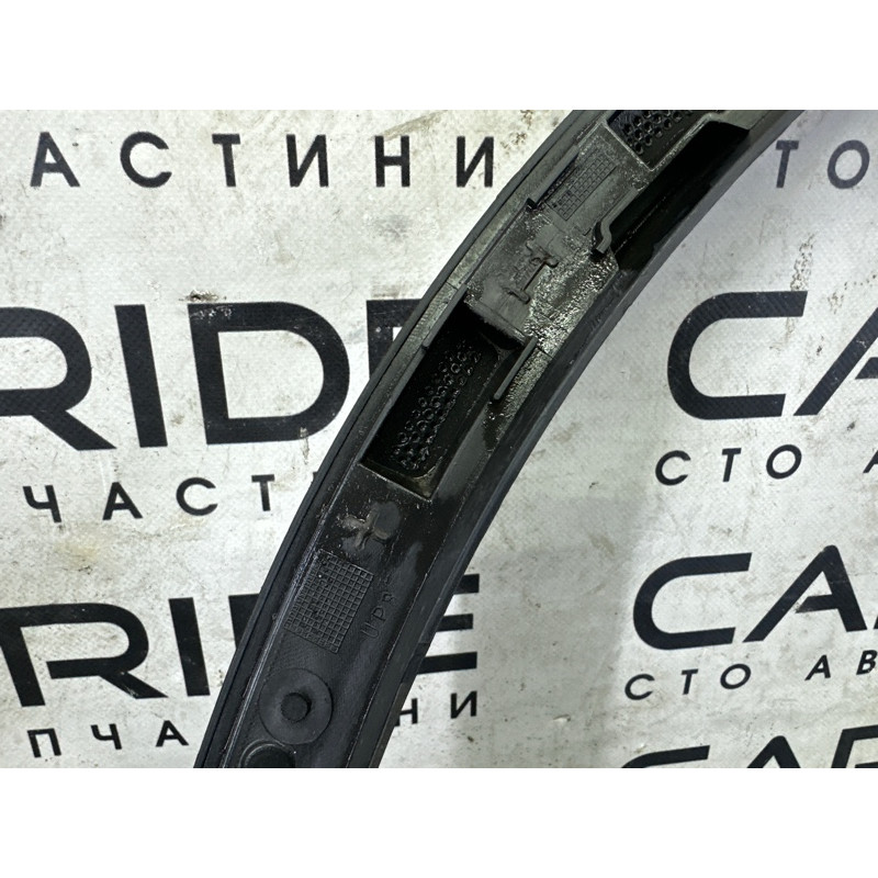 Накладка крила (кузов і елементи) Volkswagen Touareg NF 2013 3.0 Hybrid 7P6854819B9B9