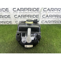 Вакуумный усилитель тормозов в сборе