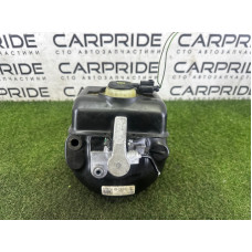 Вакуумный усилитель тормозов в сборе