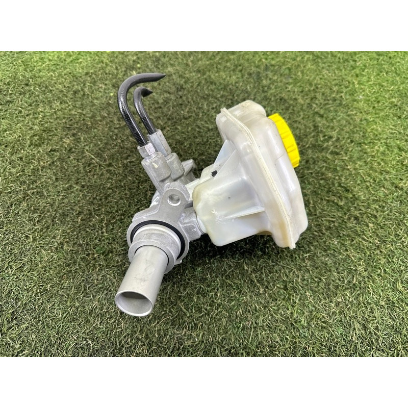 Главный тормозной цилиндр (тормозная система) Jeep Grand Cherokee WK2 2018 3.6 68306574AB