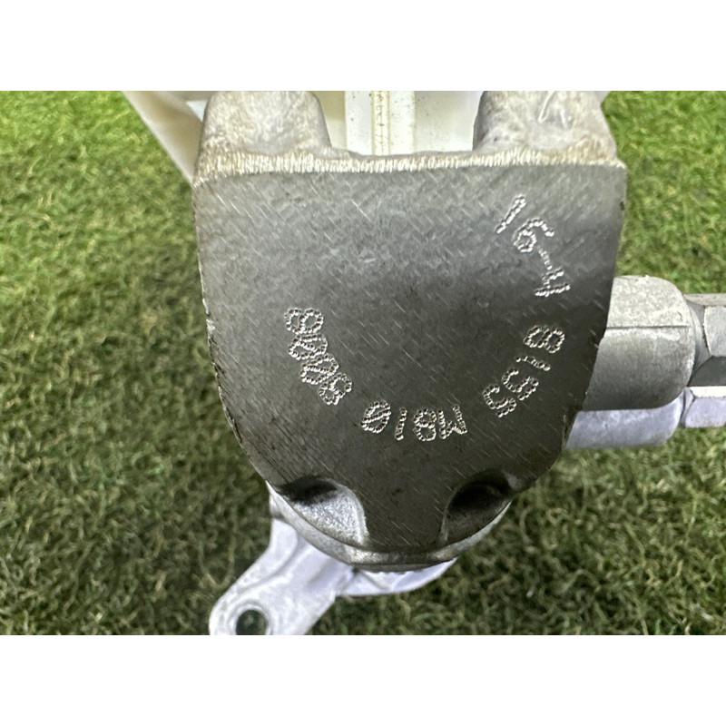 Главный тормозной цилиндр (тормозная система) Jeep Grand Cherokee WK2 2018 3.6 68306574AB