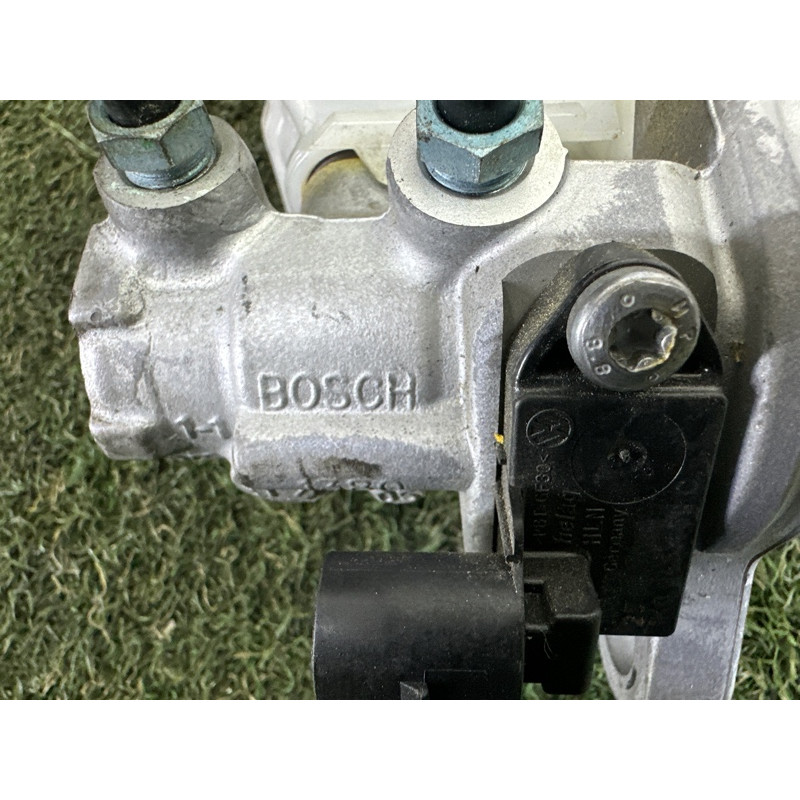 Главный тормозной цилиндр (тормозная система) AUDI Q5 FY 2018 2.0 DAYB 80A611021