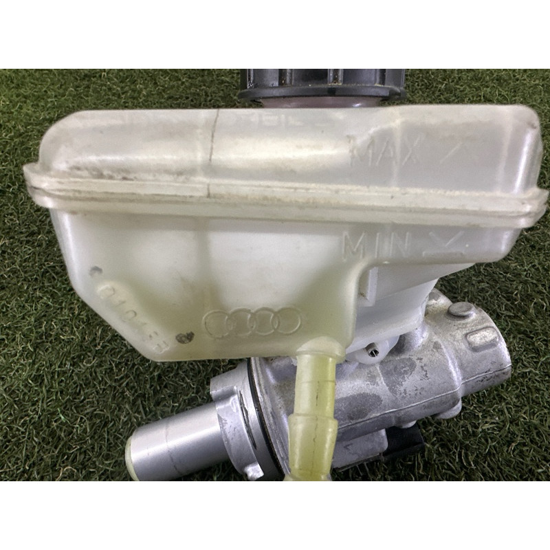 Главный тормозной цилиндр (тормозная система) AUDI Q5 FY 2018 2.0 DAYB 80A611021