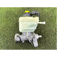 Главный тормозной цилиндр