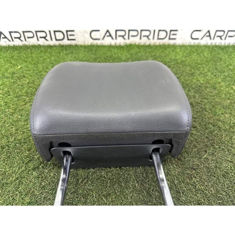 Подголовник (салон) AUDI A3 8V 2015 1.8 CNSB 8V588190138M