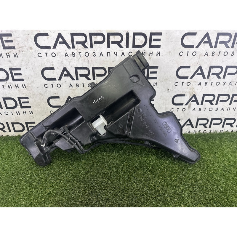 Бачок омывателя (кузов и элементы) AUDI A4 B9 2018 2.0 DBPA 8W0955453K