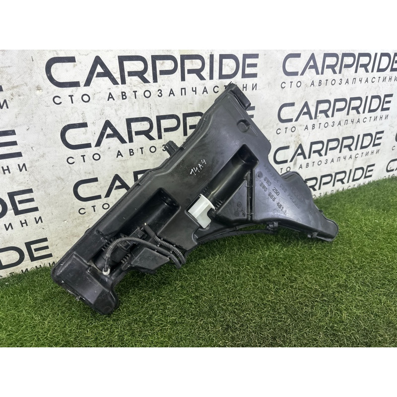 Бачок омывателя (кузов и элементы) AUDI A4 B9 2018 2.0 DBPA 8W0955453K