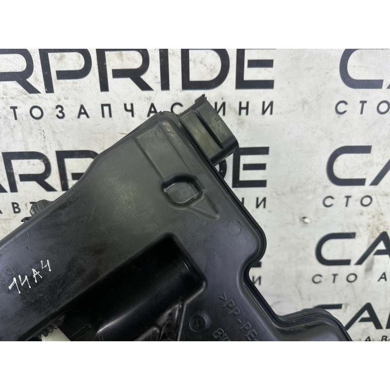 Бачок омывателя (кузов и элементы) AUDI A4 B9 2018 2.0 DBPA 8W0955453K