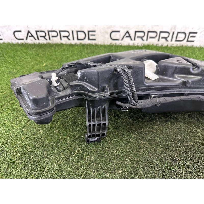 Бачок омывателя (кузов и элементы) AUDI A4 B9 2018 2.0 DBPA 8W0955453K