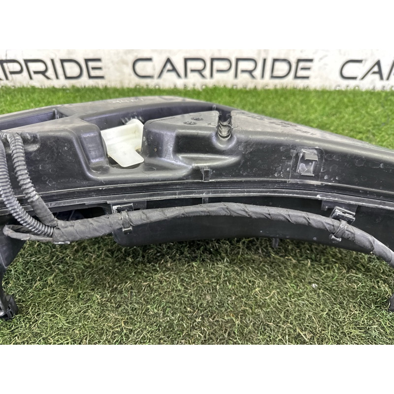 Бачок омывателя (кузов и элементы) AUDI A4 B9 2018 2.0 DBPA 8W0955453K