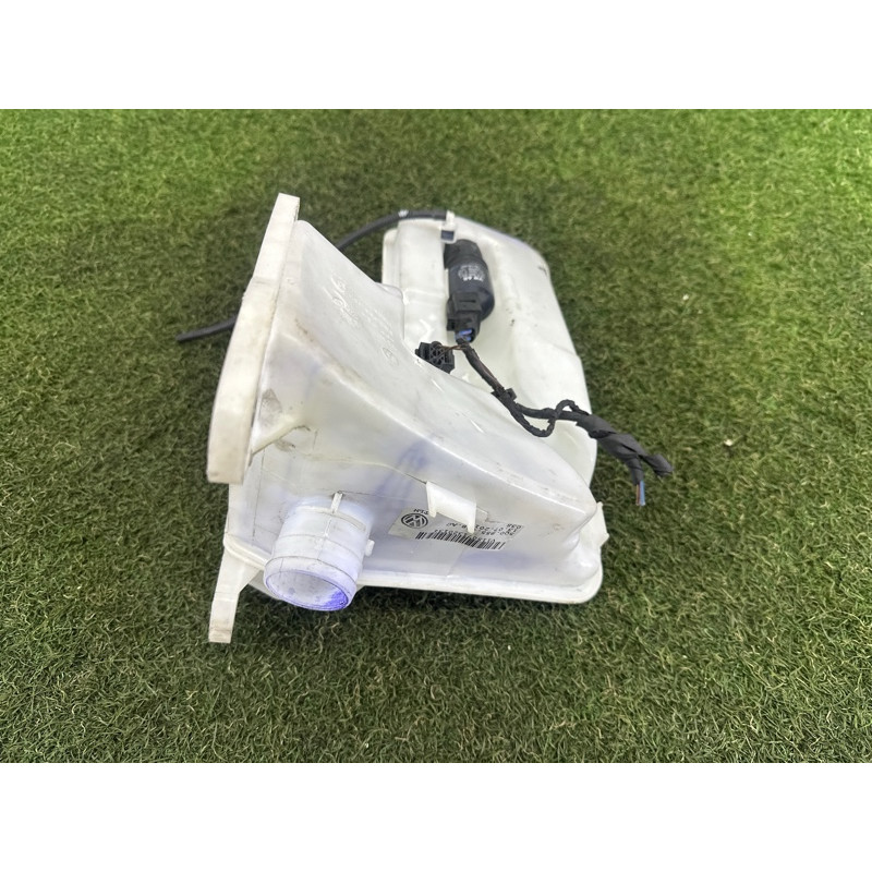 Бачок омывателя (кузов и элементы) AUDI A3 8V 2016 1.8 CNSB 5Q0955453R